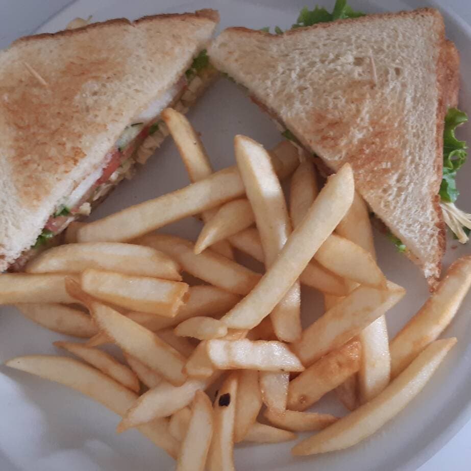 SANDWICH DE POLLO