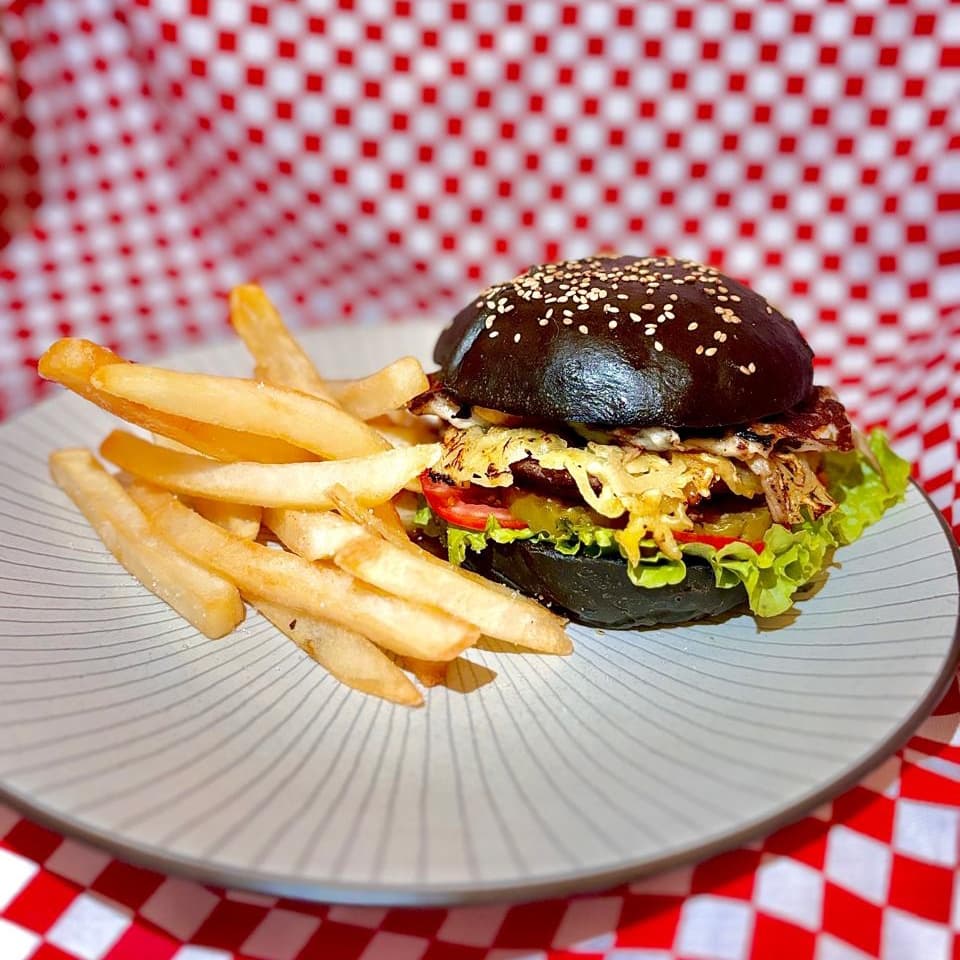 Black Burguer ¨Hawaiana" Res