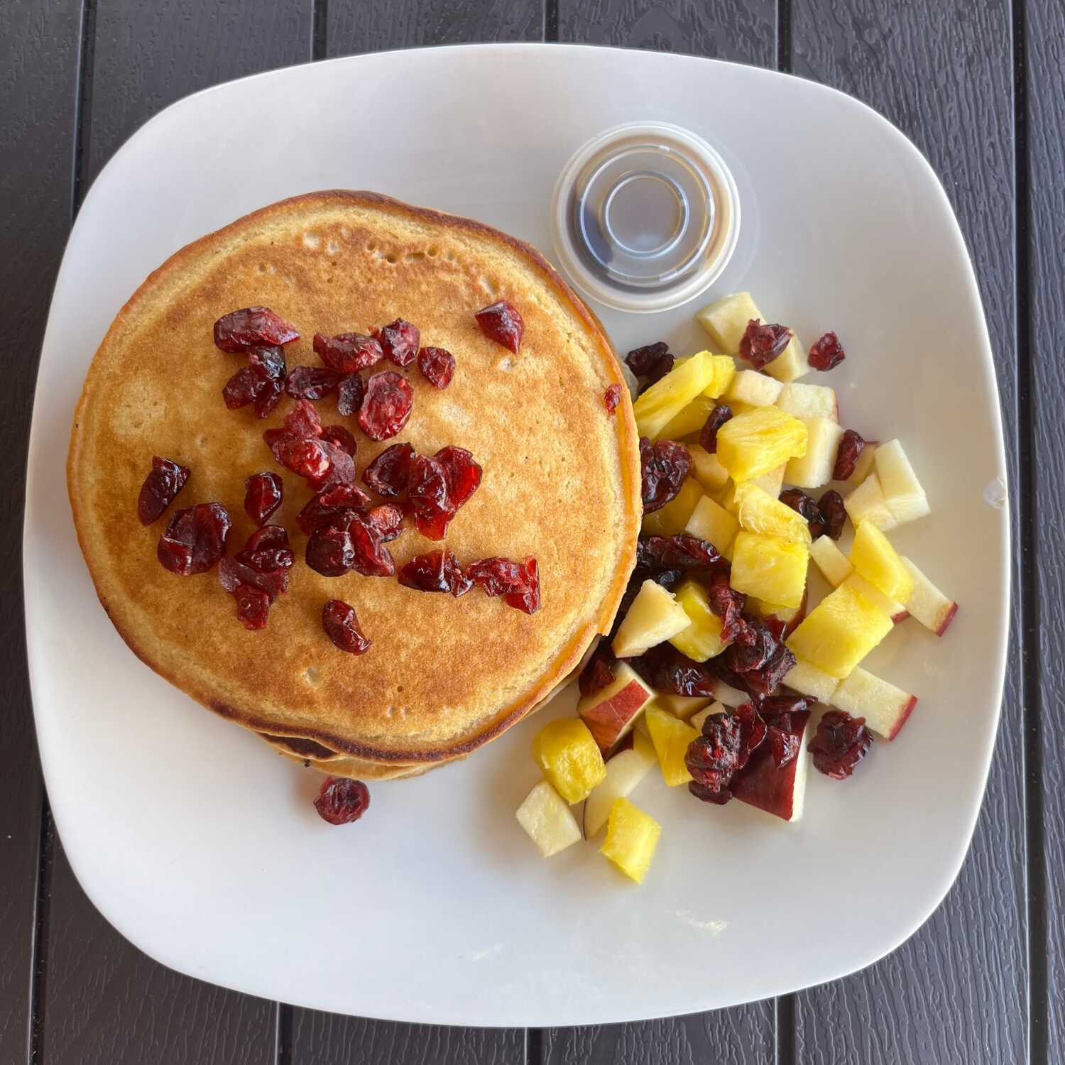 HOT CAKES CON FRUTAS