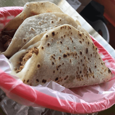 Quesadilla con Guisado