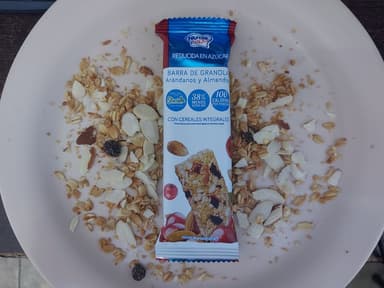 BARRA DE GRANOLA ARANDANOS Y ALMENDRAS