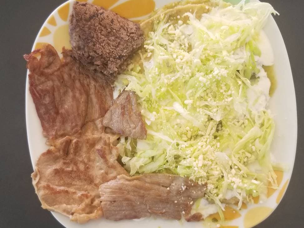 Enchiladas con Bistec de Res