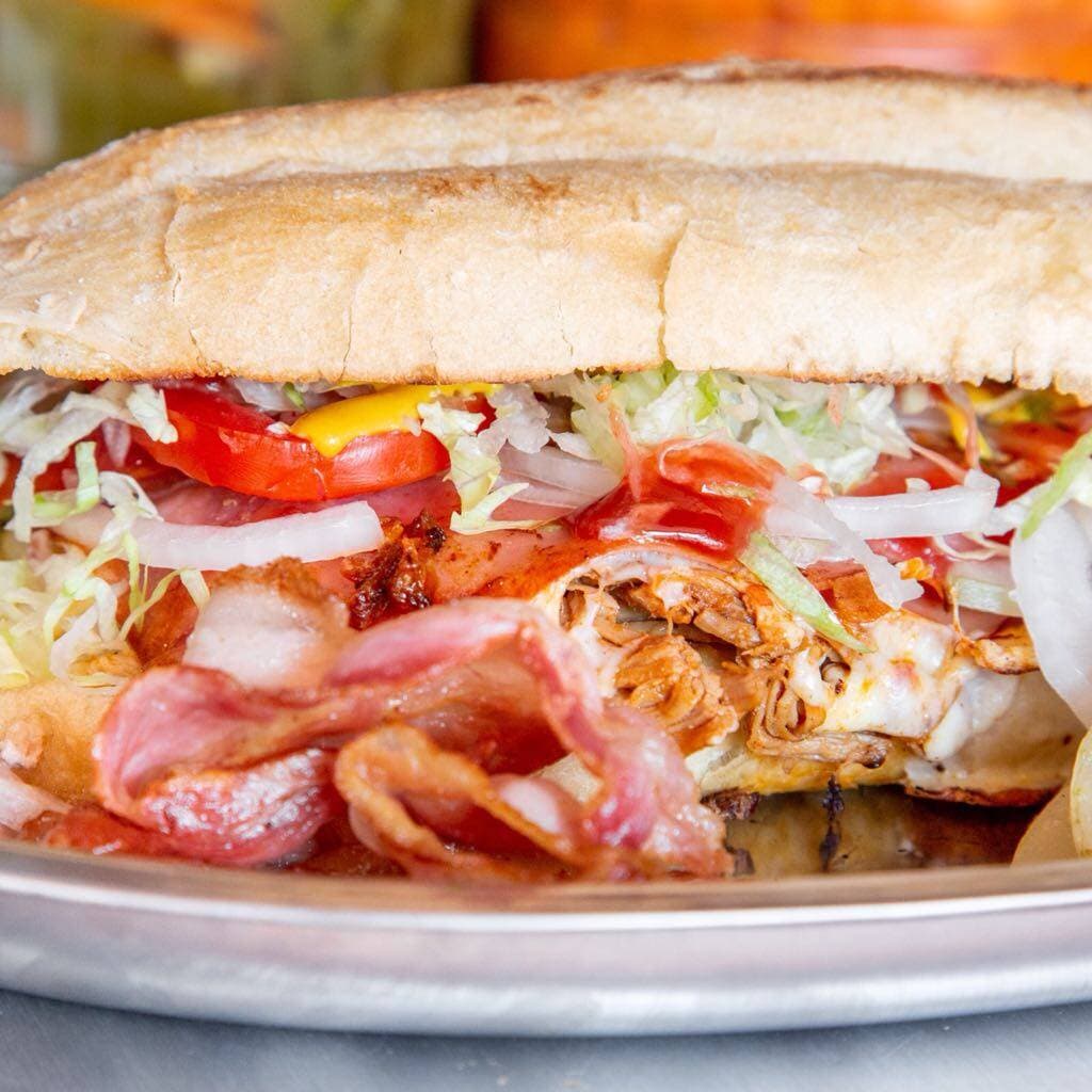 Lonche Hawaiano