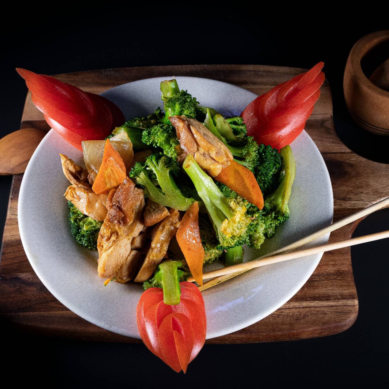 POLLO CON BROCOLI