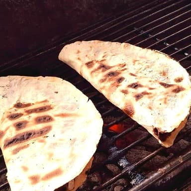TLAYUDA ESPECIAL