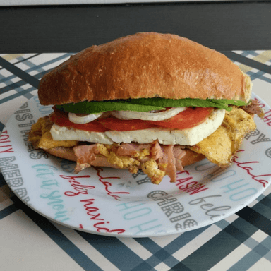 TORTA HUEVO CON JAMON