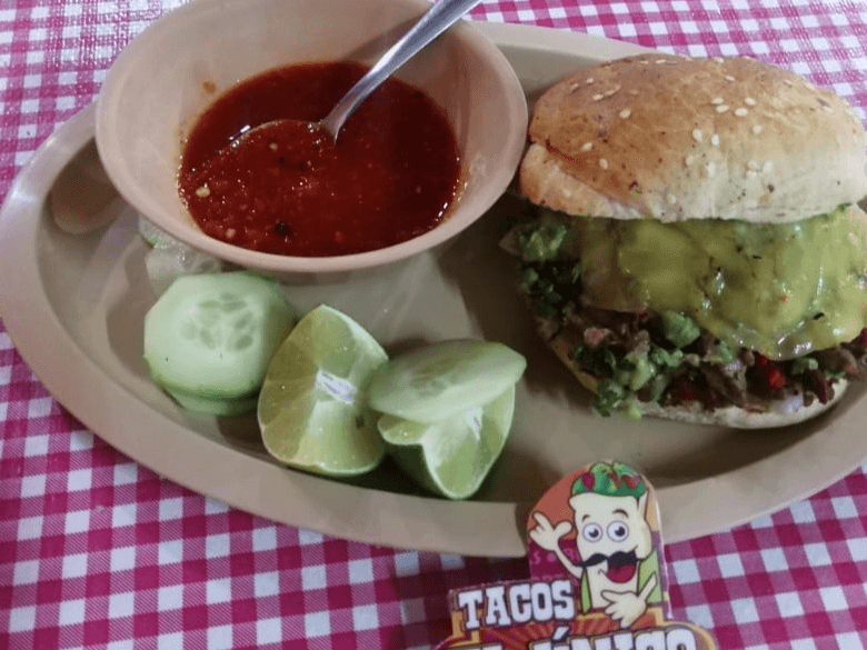 Cemita con Queso