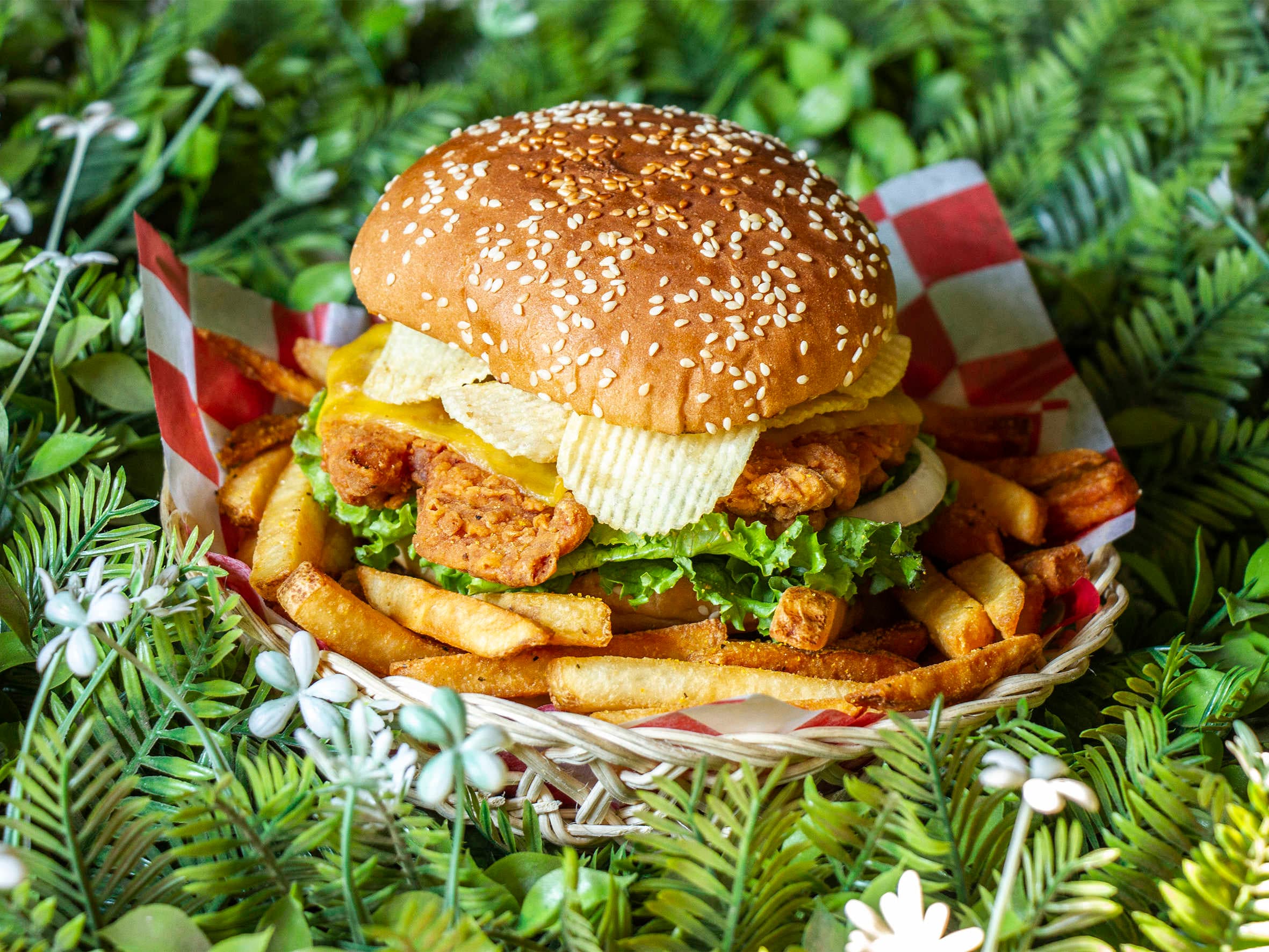Combo-Hamburguesa  Crispy + Papas a la Francesa