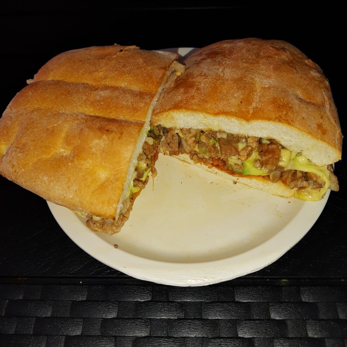 2 tortas de pastor con queso