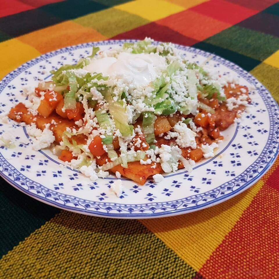 Enchiladas con Guisado 3 Piezas