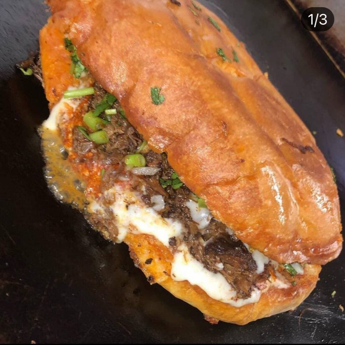 Torta de Birria