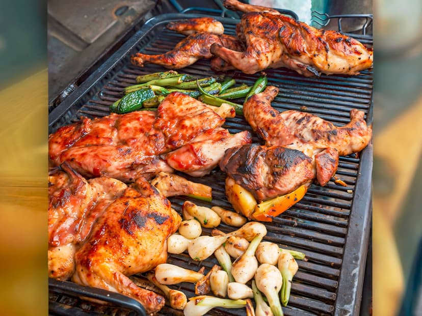 LOS POLLOS PARRILLADA DE LA GÜERA