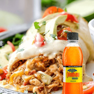 Combo Burrito de Pollo Desmechado