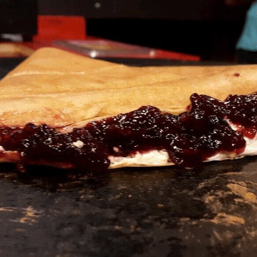 Crepa de Mermelada de Zarzamora + Philadelphia