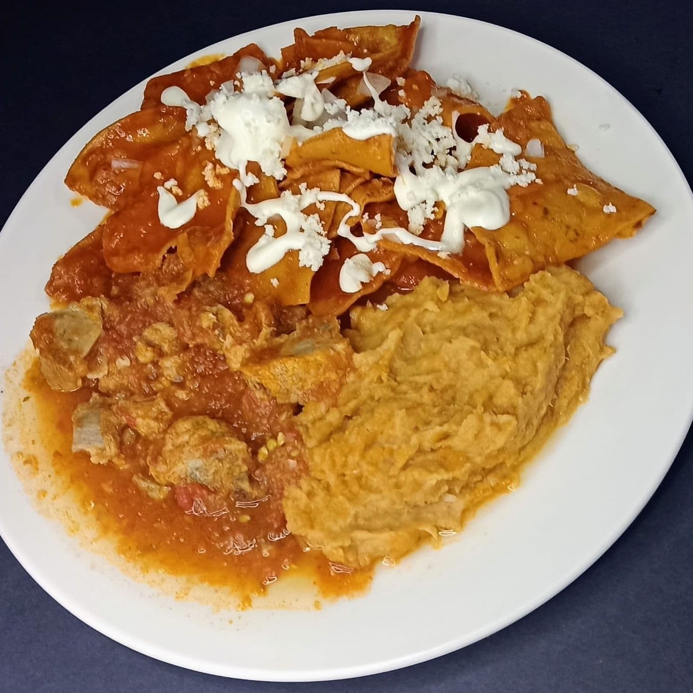 Chilaquiles con Guisado