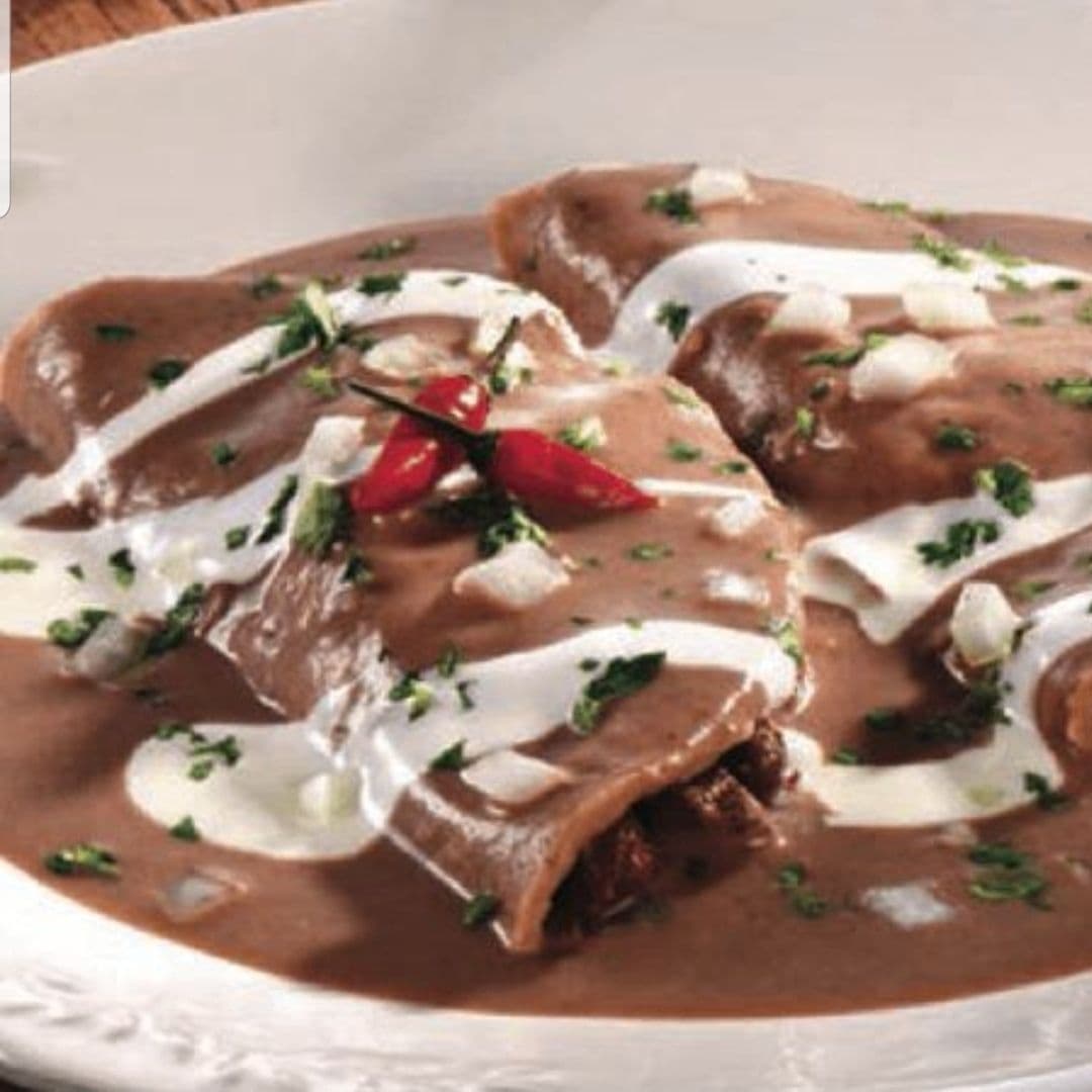 ENFRIJOLADAS AL GUSTO