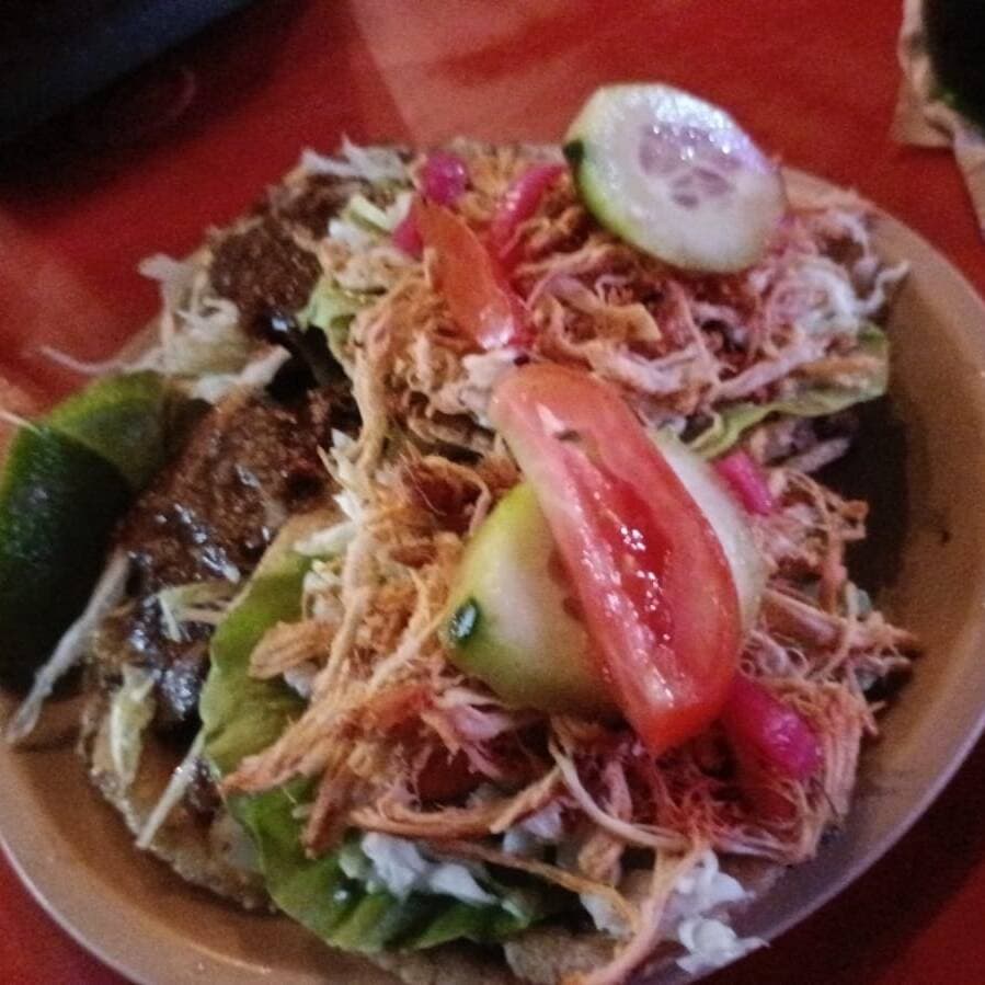 Panucho de Pollo