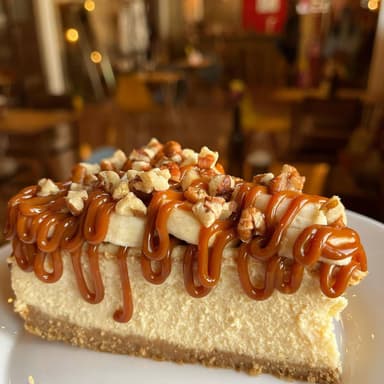 Rebanada de Cheescake de Cajeta con Plátano
