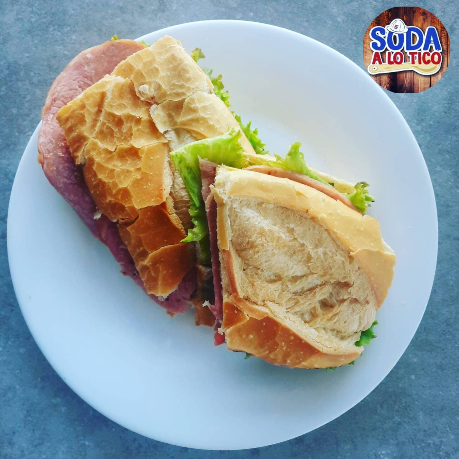 SANDWICH DE CARNE