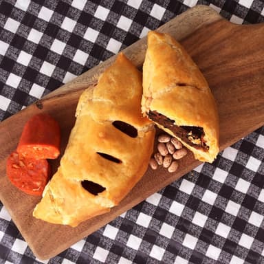 Frijol con Chorizo y Chile Serrano