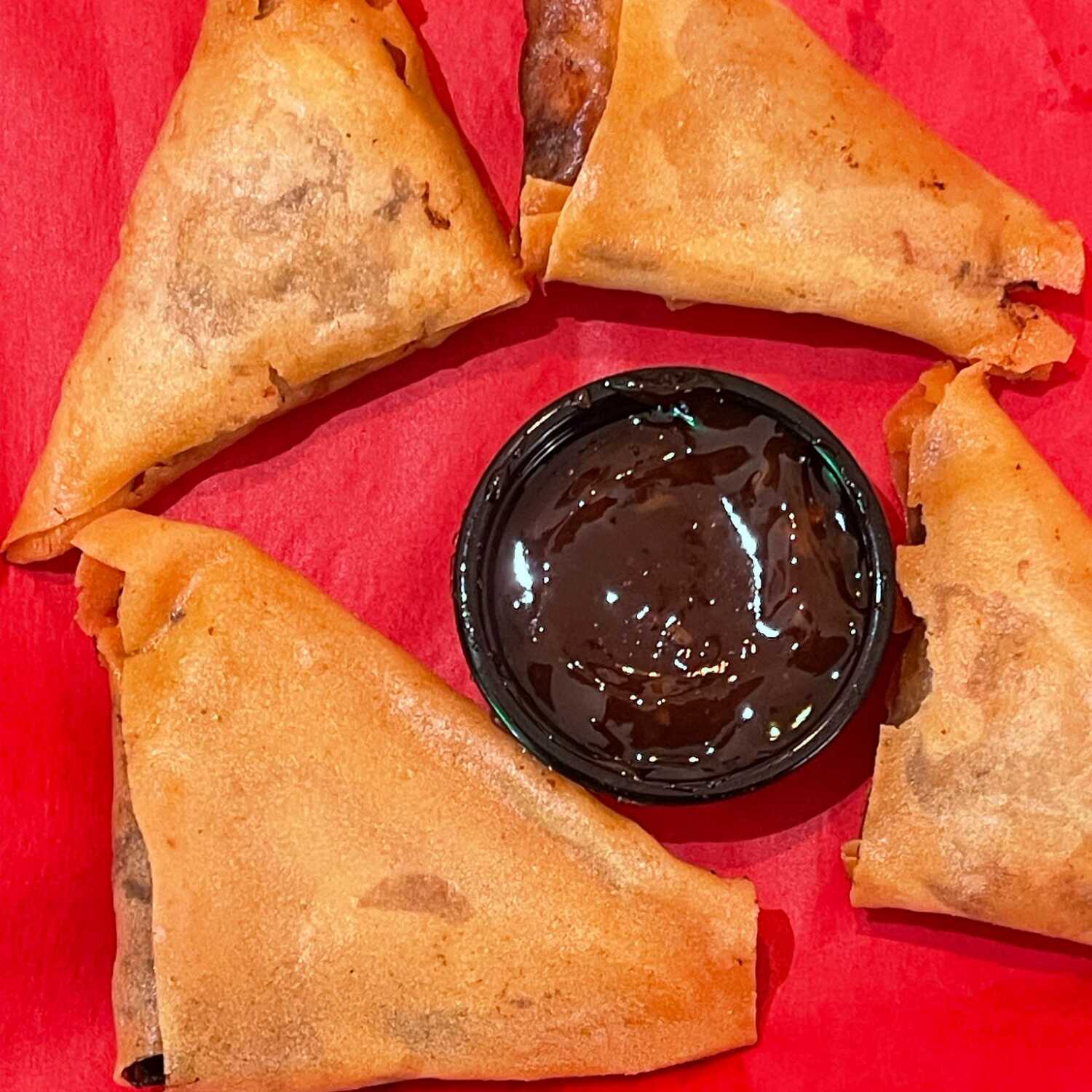 Cuatro Samosas de Pollo