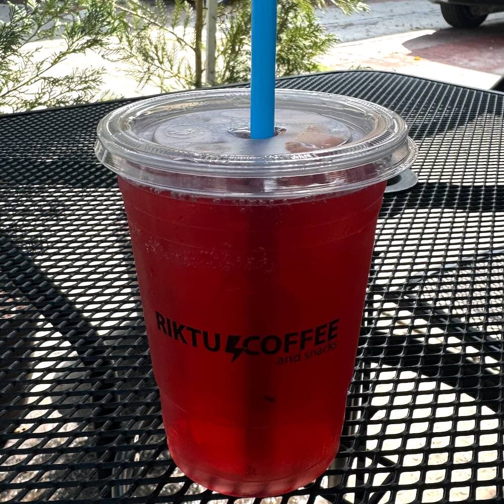 Shaken Red Tea