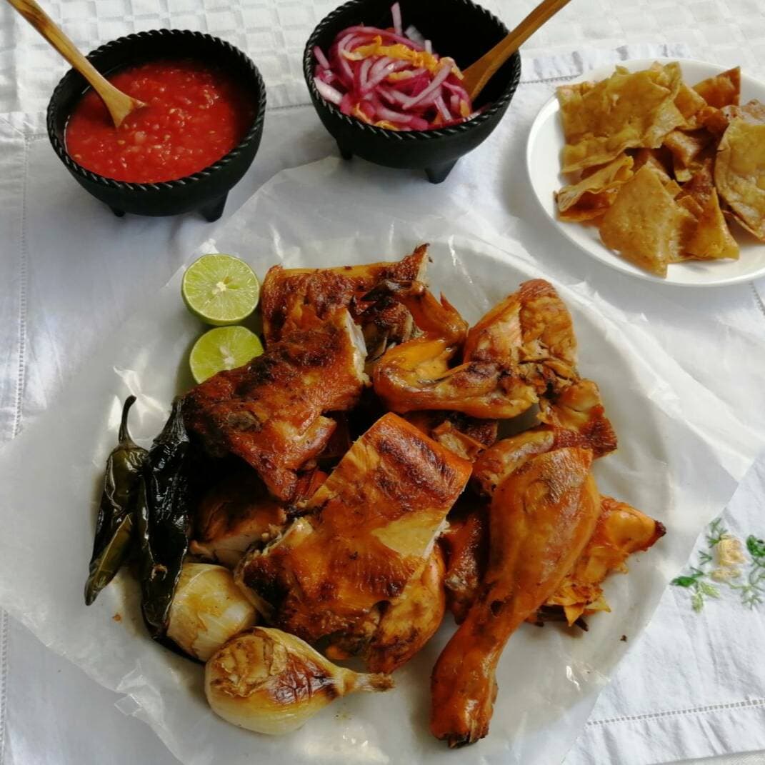 Pollo Enchilado