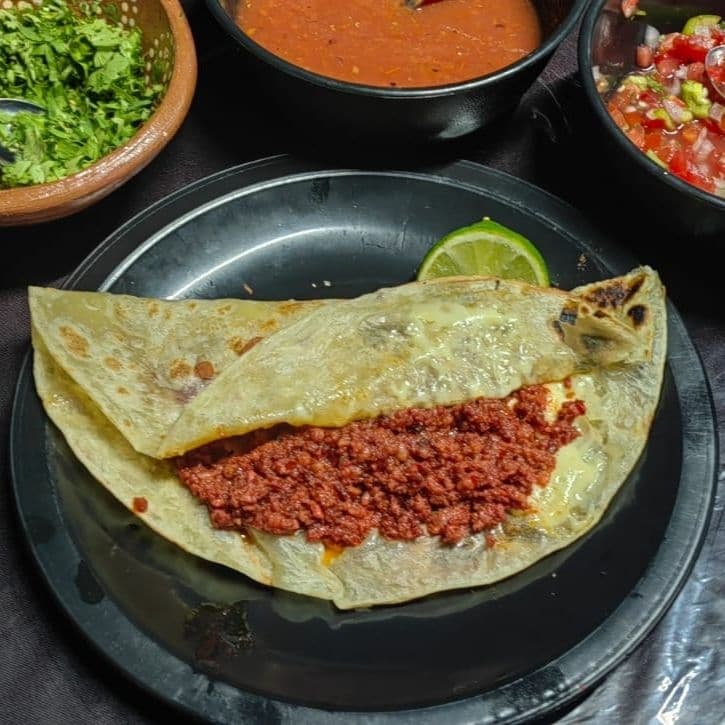 Quesadilla de Chorizo en Harina