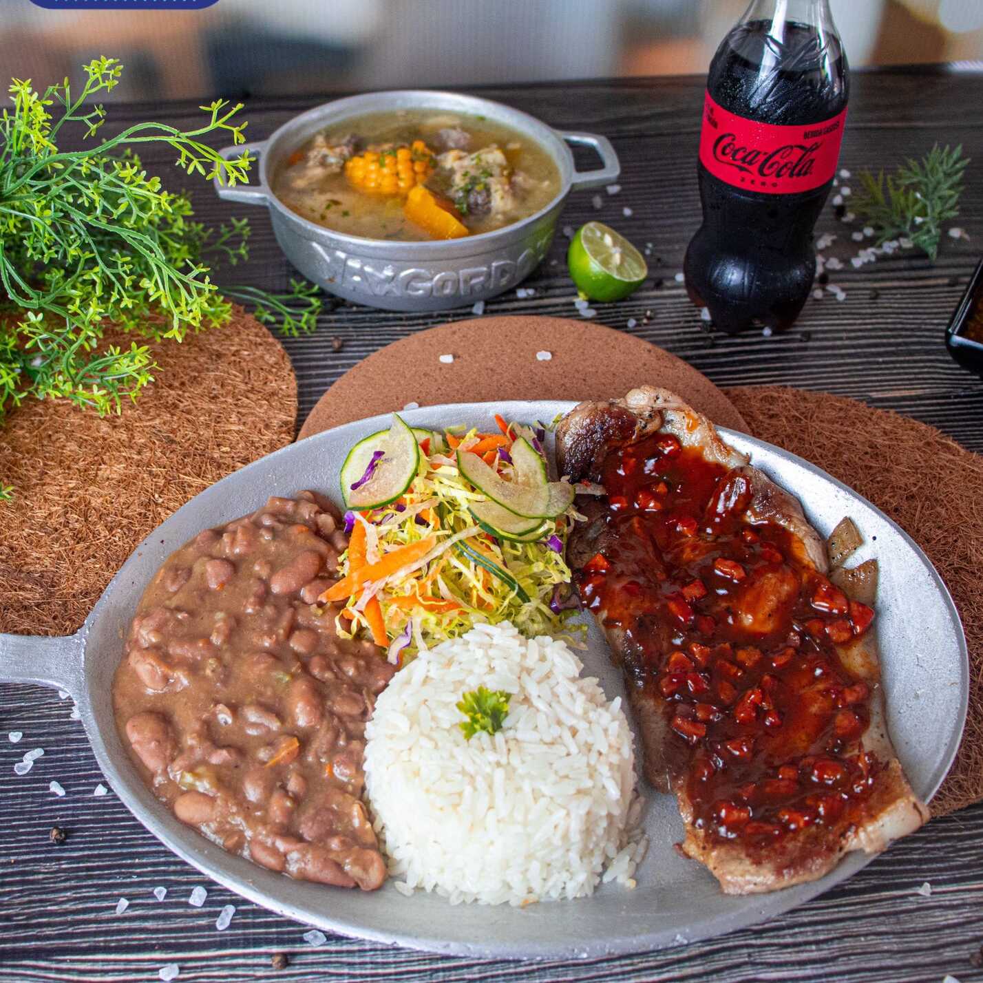 Almuerzo Loncha En Salsa Argentina