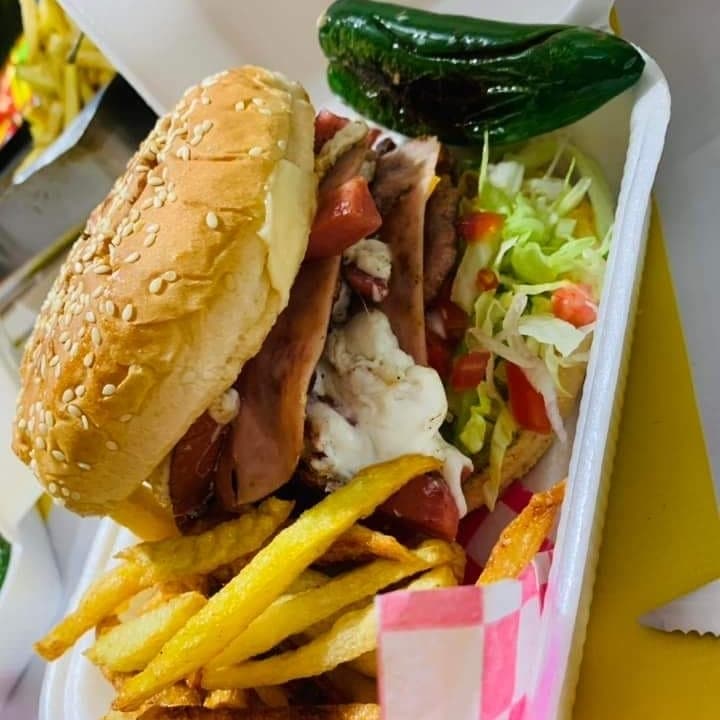 Hamburguesa Doble con Papas
