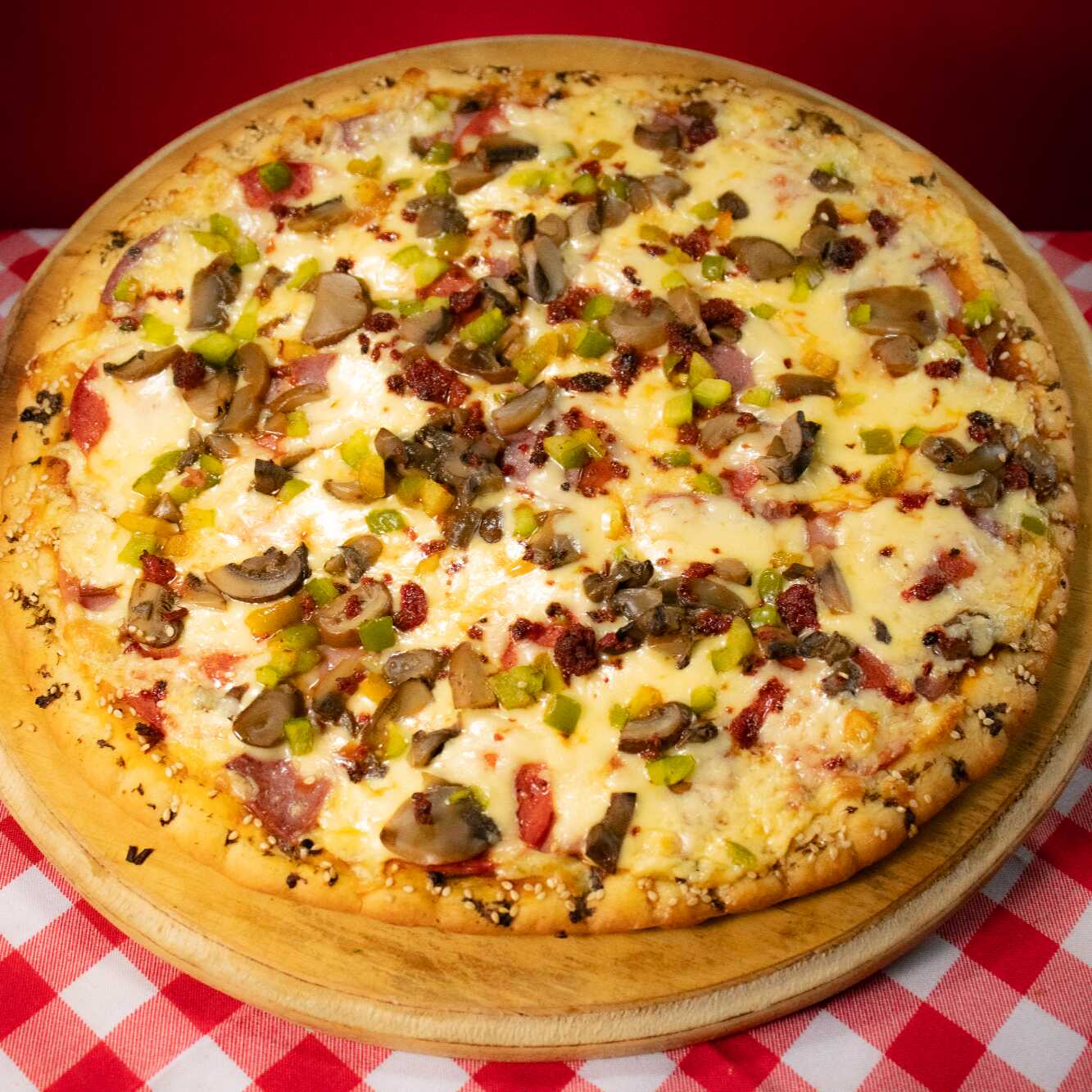 Pizza cabeza de perro grande
