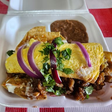 Chilaquiles con huevo