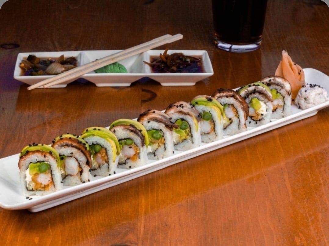 DRAGON ROLL