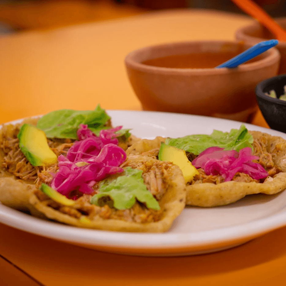 Panuchos Cochinita