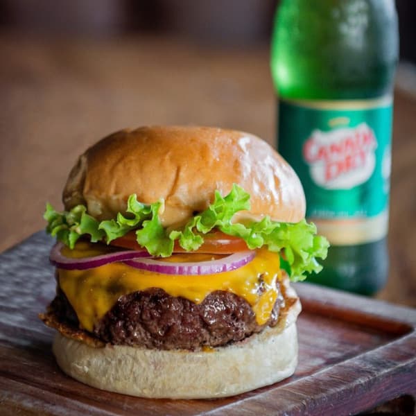 Arma Tu Burger