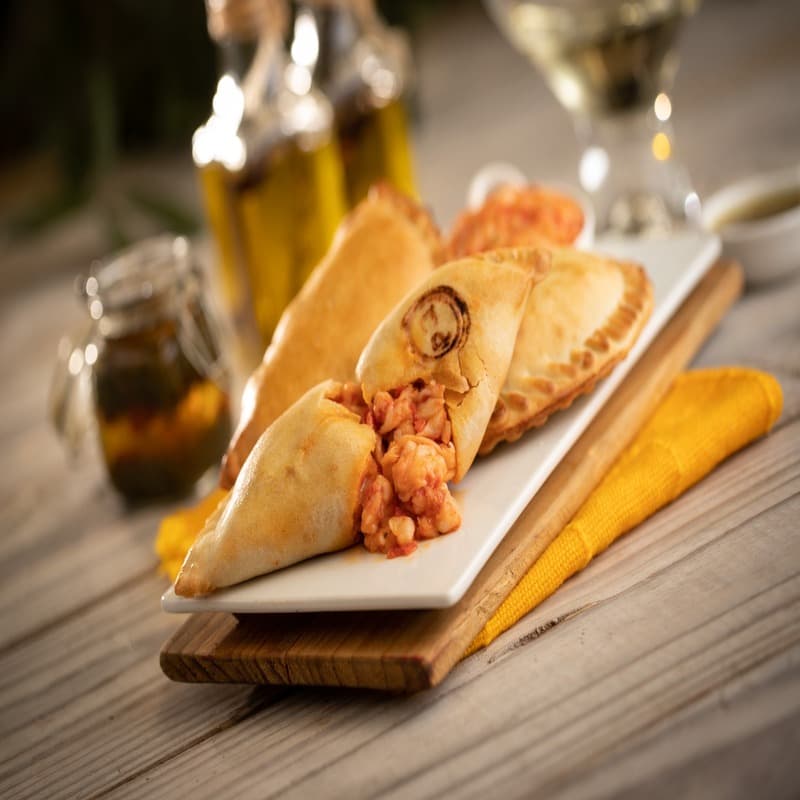 Empanada de Pepperoni con Queso