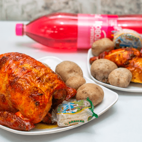 Combo 1 Pollo y Medio + Gaseosa 1 L