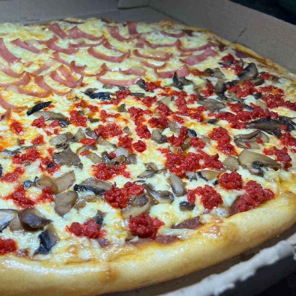 ARMA TU PIZZA MITAD Y MITAD