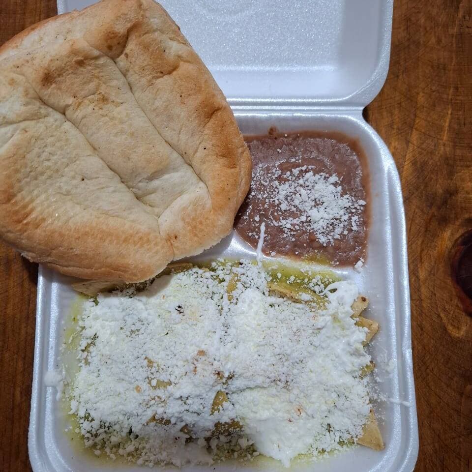 Chilaquiles verdes sencillos grandes