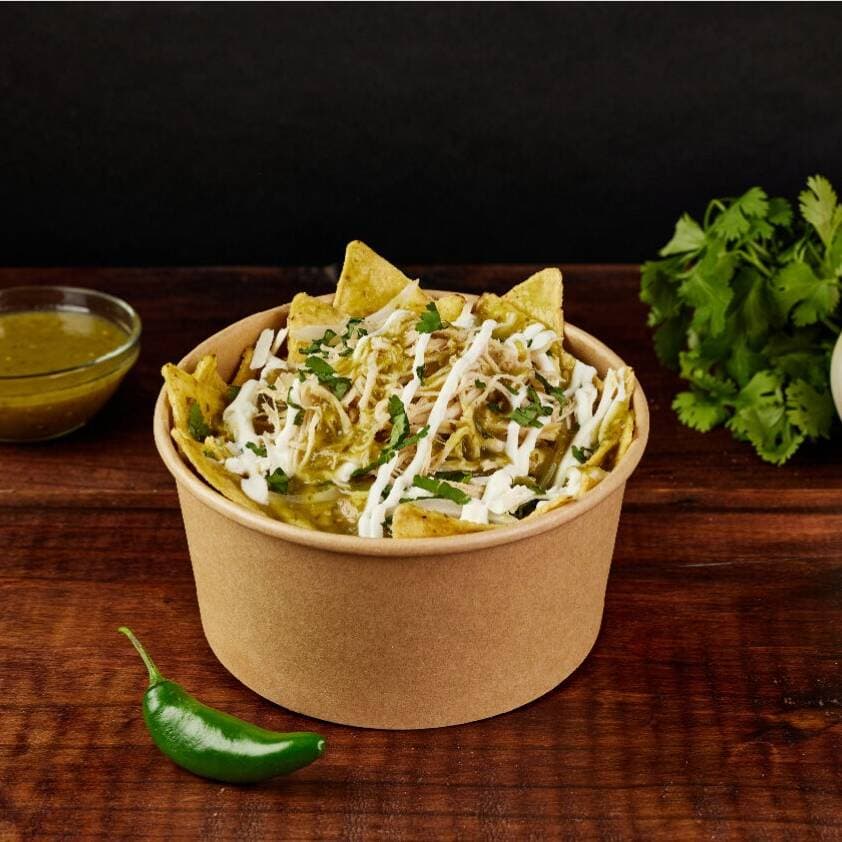 Chilaquiles Verdes con Guiso a tu Elección