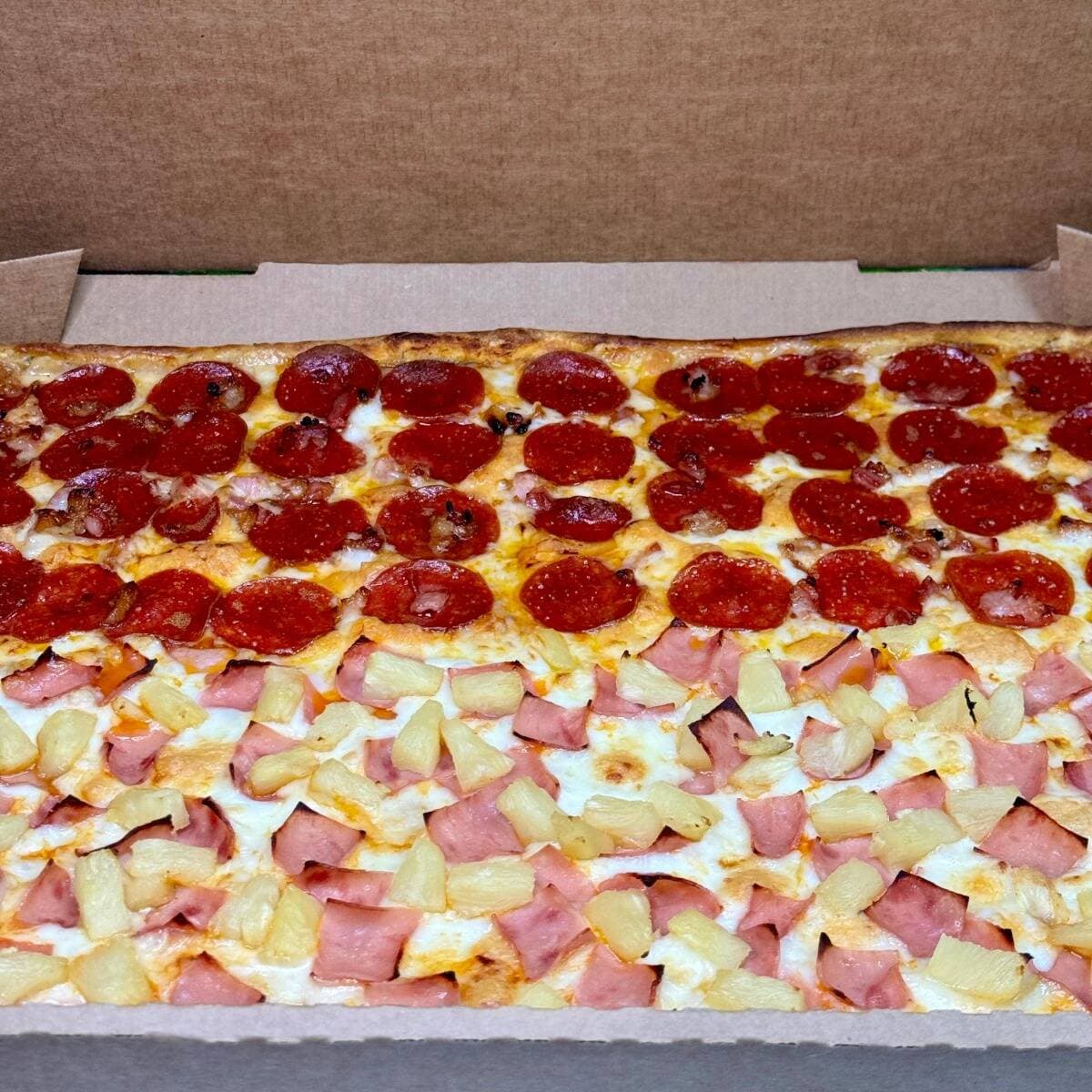 Pizza Cuadrada Tradicional