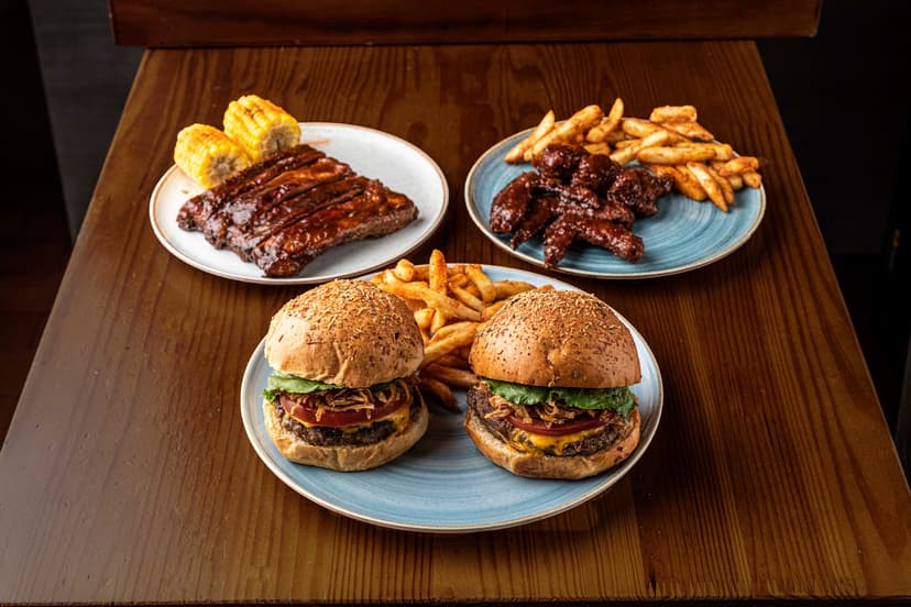 Federal Ribs (Poblado)