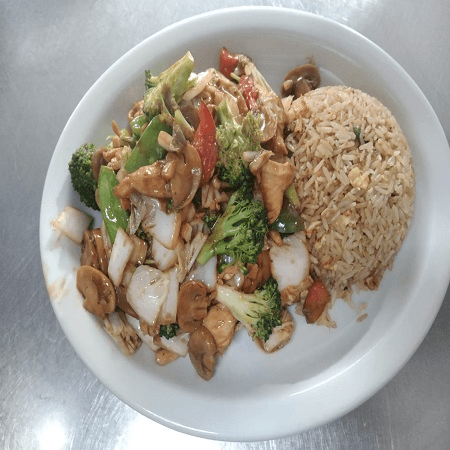 Pechuga de Pollo con Champiñones