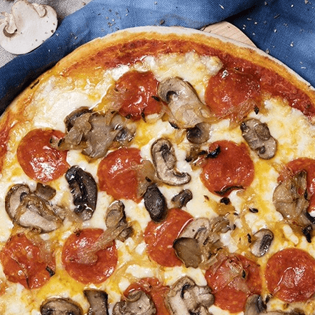PIZZA Champiñon y Pepperoni