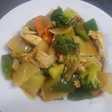 Chop Suey en Salsa o seco  con Pollo