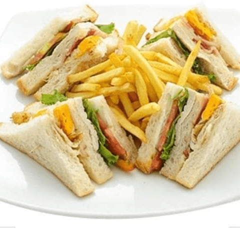 Club Sándwich con Papas a la Francesa