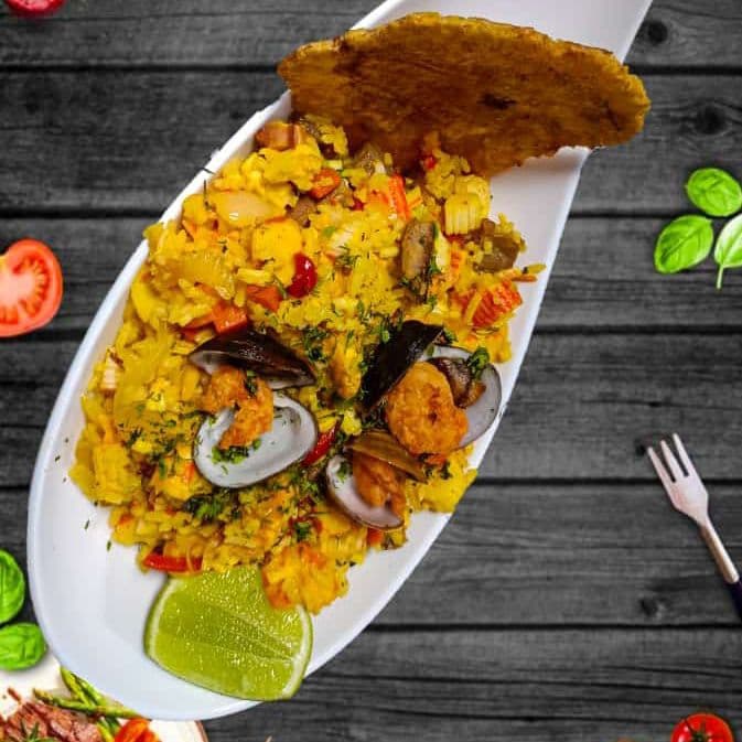 1 Porción Paella de Mariscos