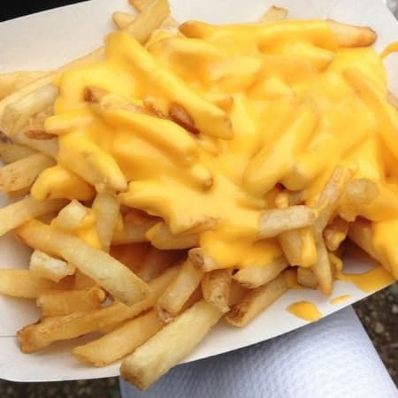 Papas Fritas con Queso