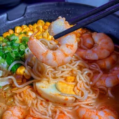 Sopa Ramen De Camarón