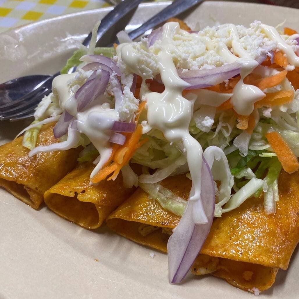 Enchiladas de Pollo (3)